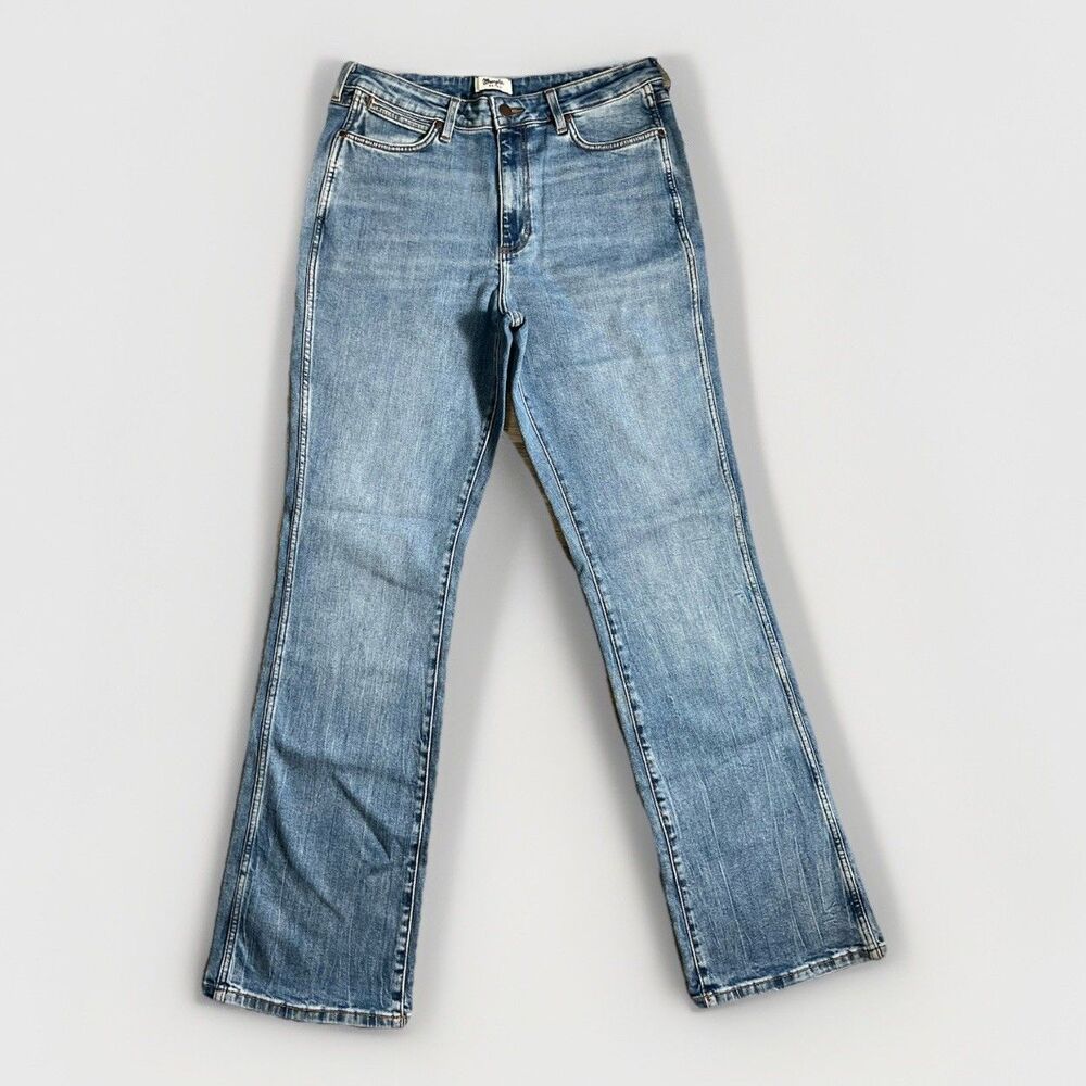 WRANGLER Retro High Rise Light Wash Slim Bootcut Jeans Denim Women size 32 x 34